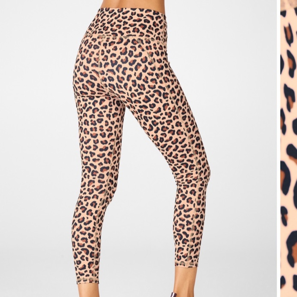 FABLETICS POWERHOLD LEOPARD LEGGINGS